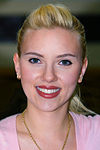 https://upload.wikimedia.org/wikipedia/commons/thumb/c/c5/Scarlett_Johansson_in_Kuwait_01b-tweaked.jpg/100px-Scarlett_Johansson_in_Kuwait_01b-tweaked.jpg